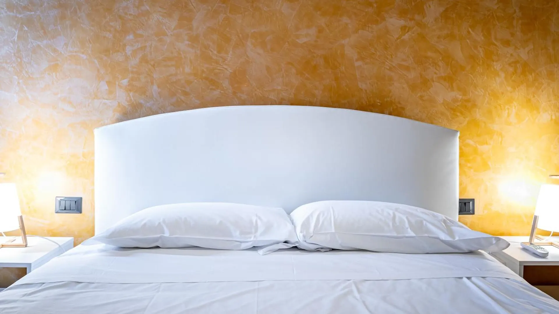 Yd Amaryllis Apartment Florence