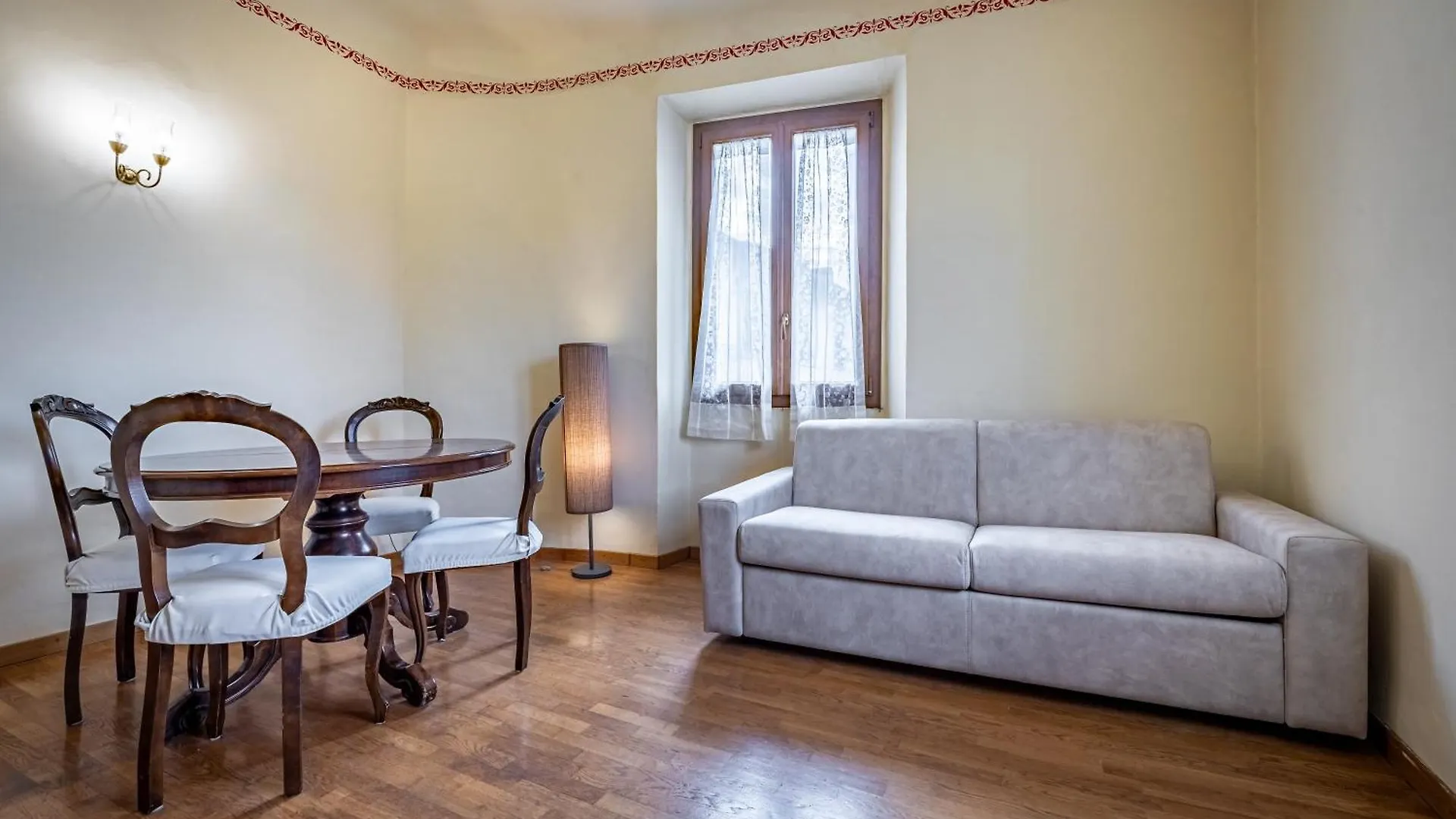 Yd Amaryllis Apartment Florence